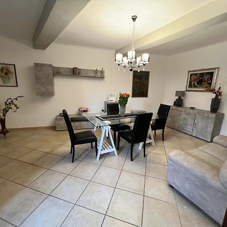 La Rocchetta Villa Sutri Bagian luar foto