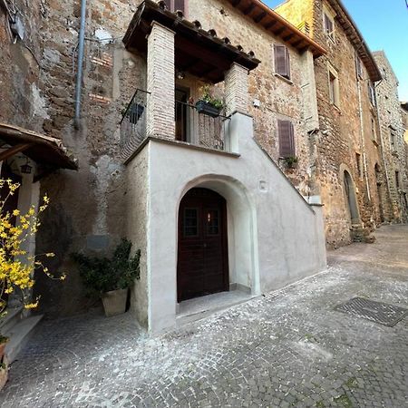 La Rocchetta Villa Sutri Bagian luar foto