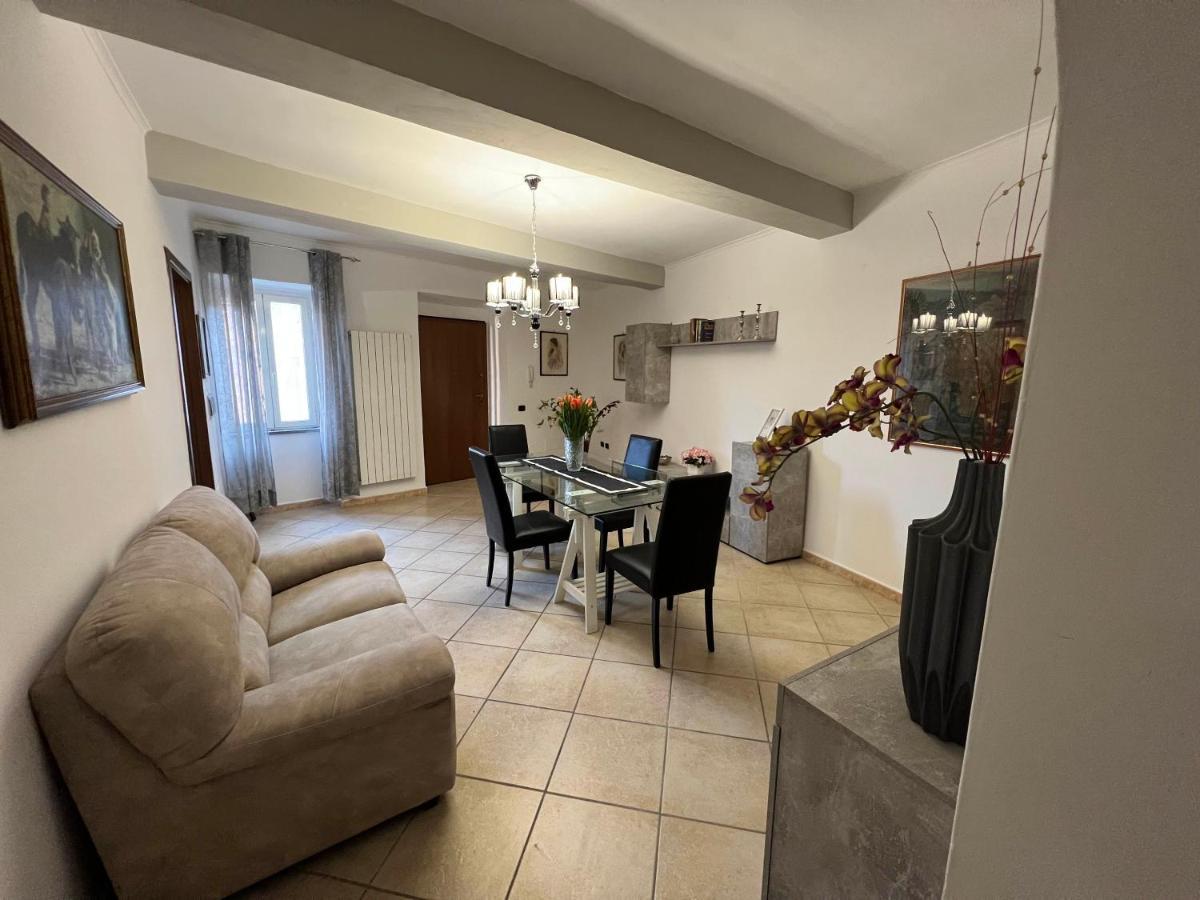 La Rocchetta Villa Sutri Bagian luar foto