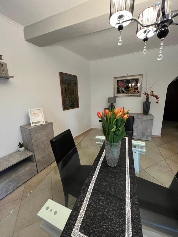 La Rocchetta Villa Sutri Bagian luar foto